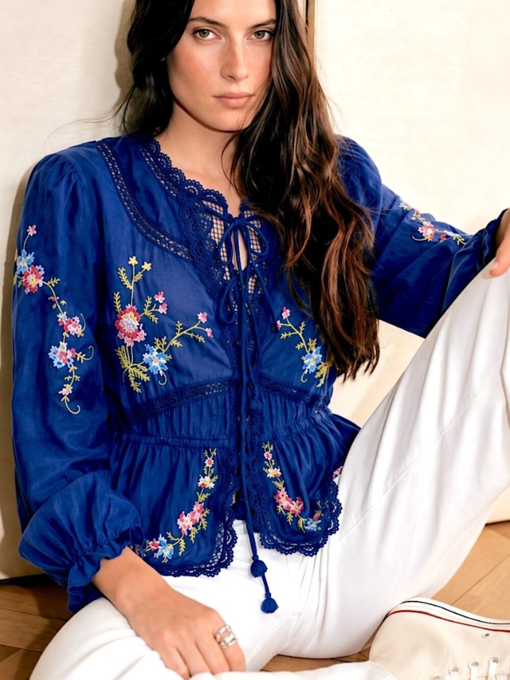 NWT Jennifer & Grace Cross Stitch Embroidered Lace Peplum Blouse - Size Small